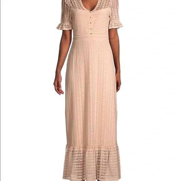 NWT $268 BCBGMAXAZRIA Peach Lace Overlay V Neck Button Midi Dress Size XS